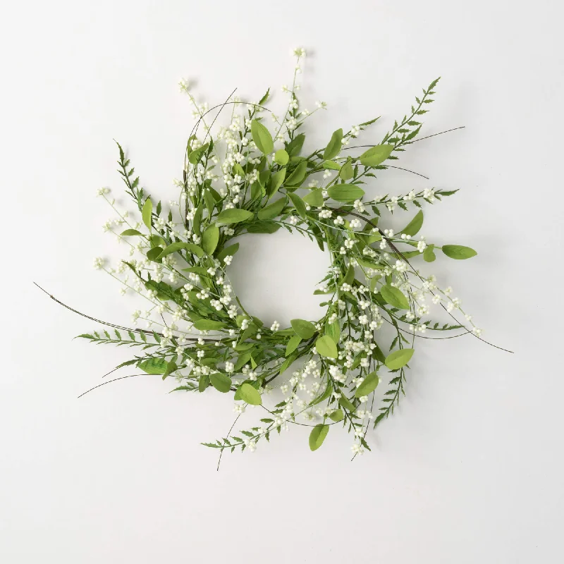 Lush Leaf Berry Small Wreath