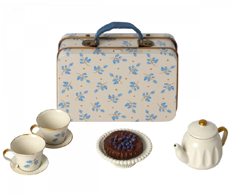 Furniture For Mouse - Afternoon Treat - Blue Madelaine