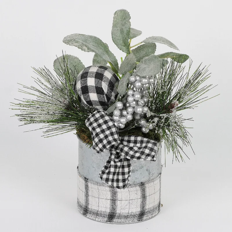 Decorative pot with 
pinecones and pine needles